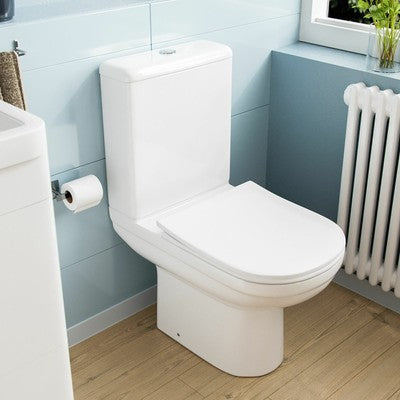 Modern Close Coupled Toilet Pan Cistern and Soft Close Toilet Seat