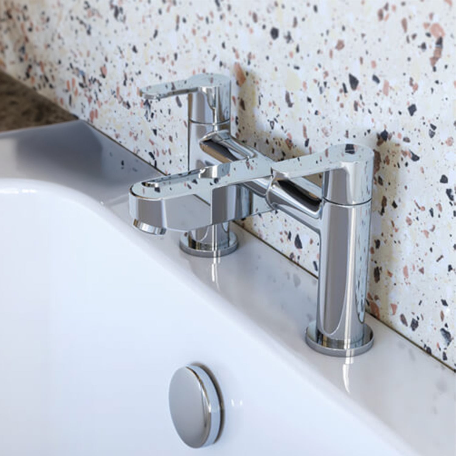 Noah Bathroom Filler 125 mm Tap Round Tap Brass Desk Mounted Chrome