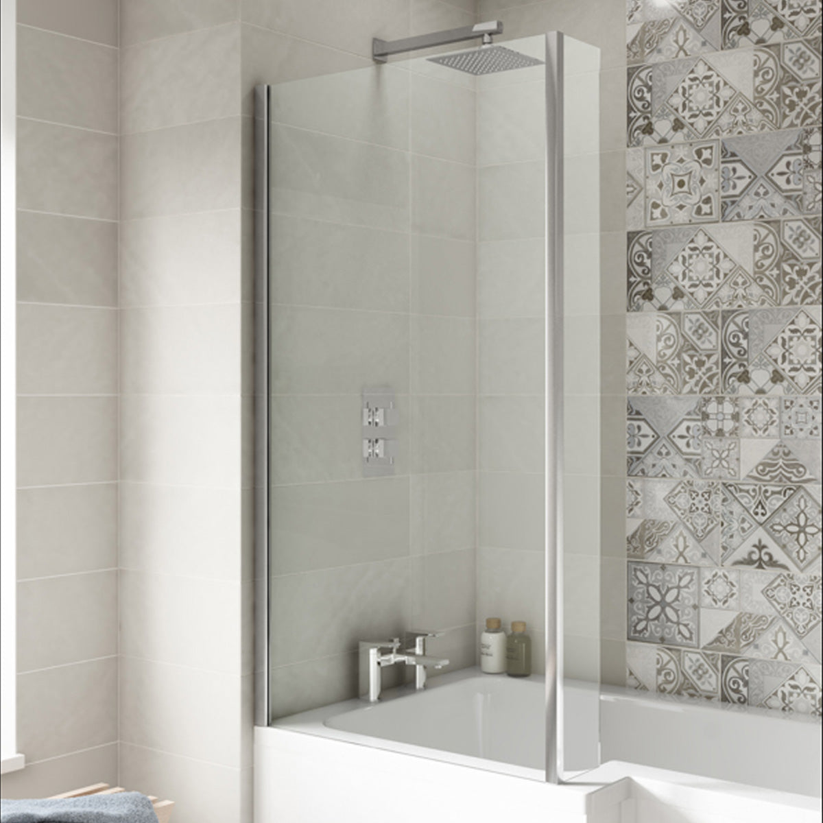 Chrome 800mm L-Shaped Fixed Bath Screen