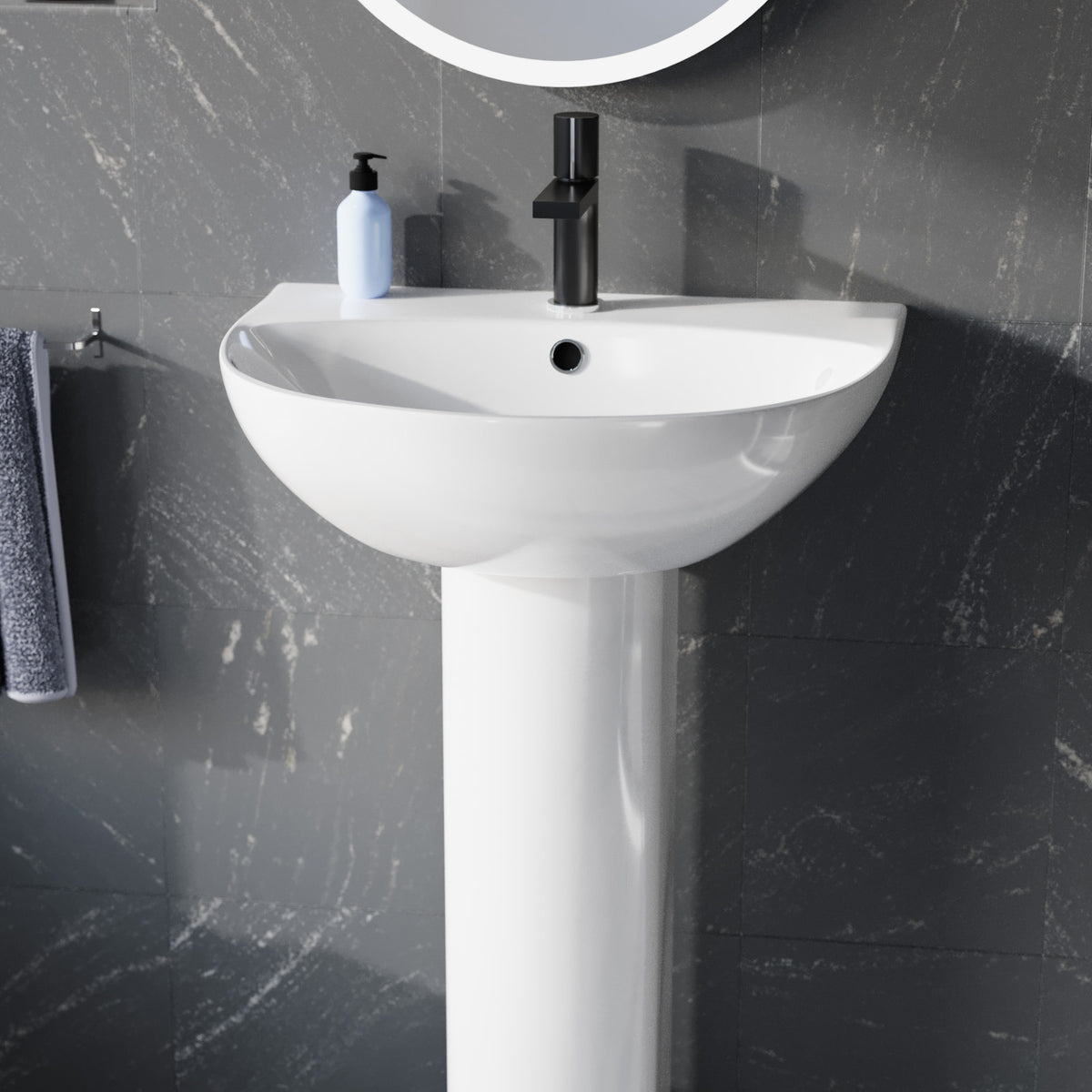 1700mm Bathtub and 500mm Round Slim Edge Pedestal Basin With Toilet