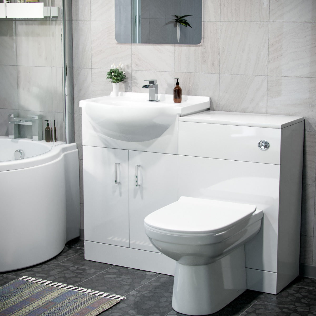 White P-Shaped RH Bath 550mm Vanity WC Unit & Curved BTW Toilet