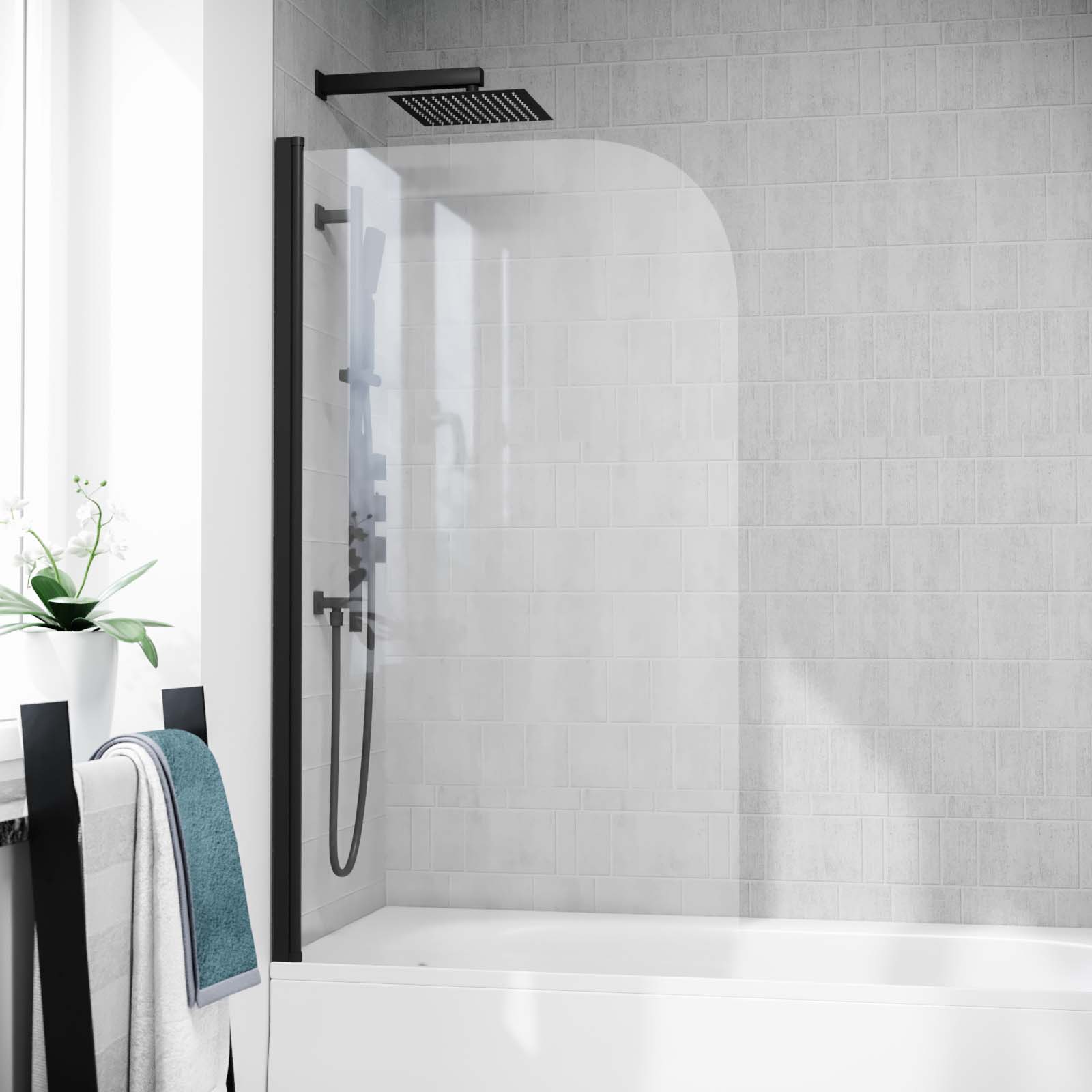 Bentley 800mm Curved Bath Screen Matt Black Profile Clear Glass Reversible