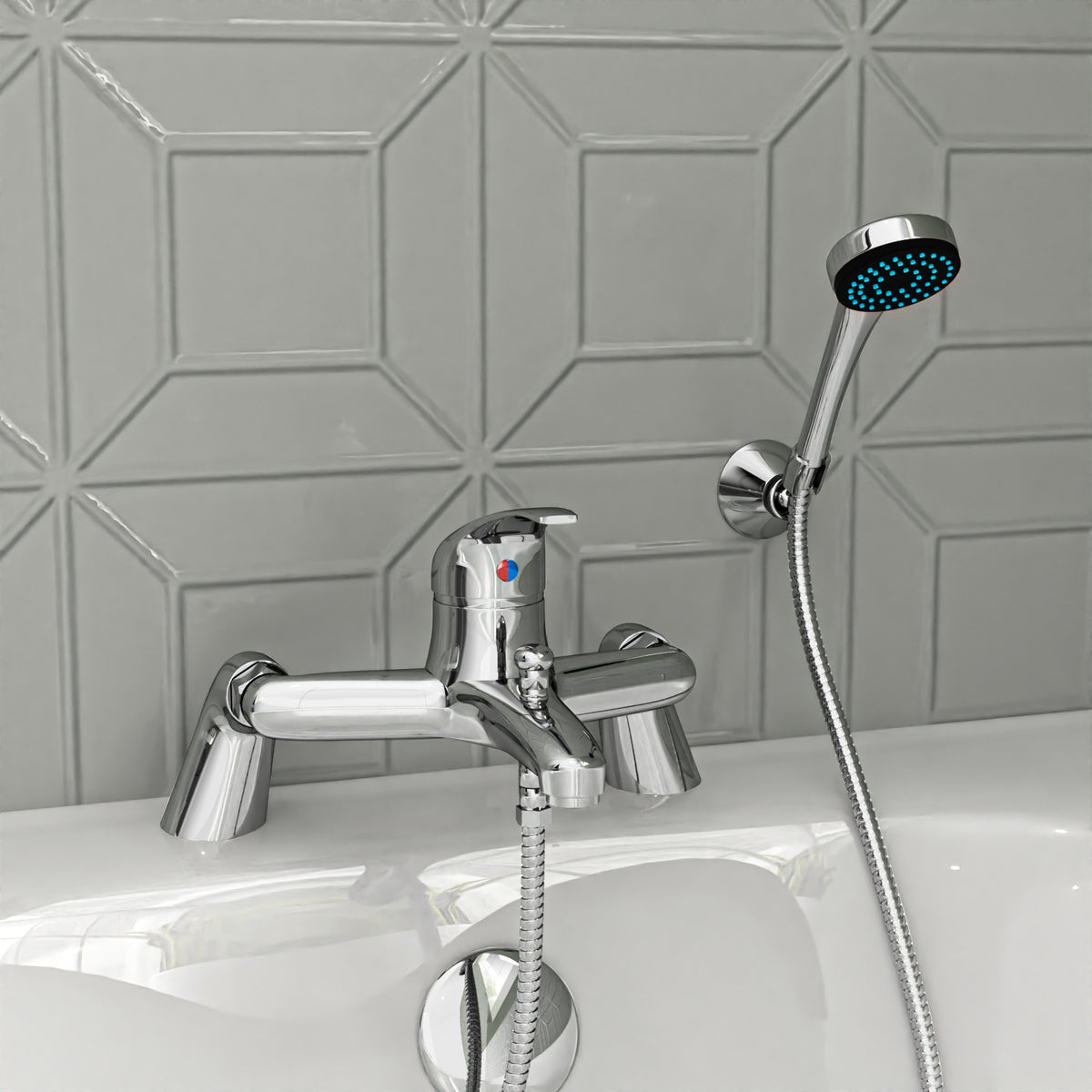 Bath Suite 1700mm Bath, 550mm Freestanding Vanity, WC With BTW Toilet & Bath Filler