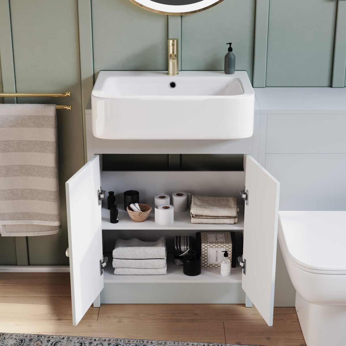 600mm Freestanding Traditional Vanity With Basin & WC With Rimless BTW Toilet