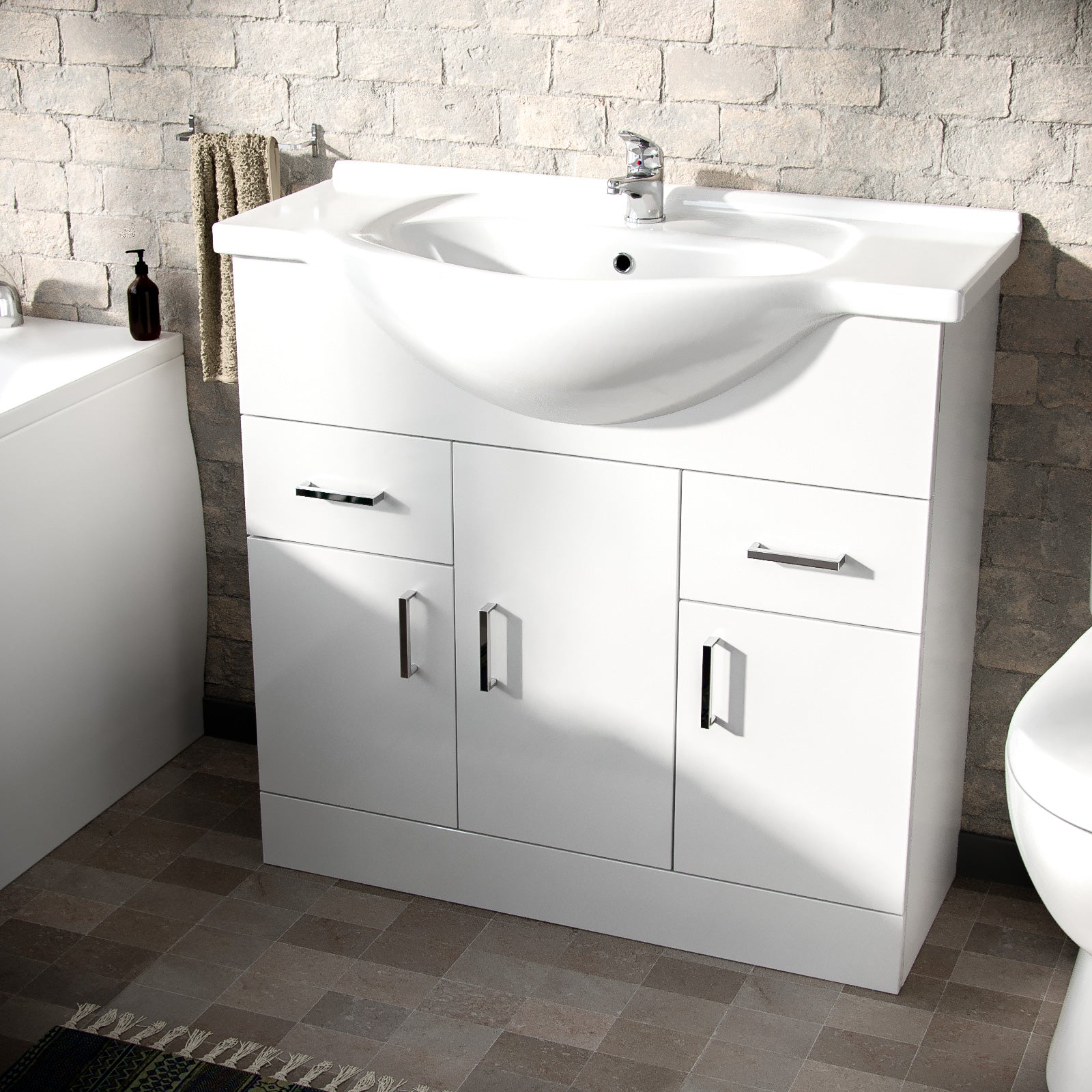 Ellen 3-Piece Bathroom Suite White - Close Coupled Toilet, 850mm Basin Vanity Unit and Round Bath Tub