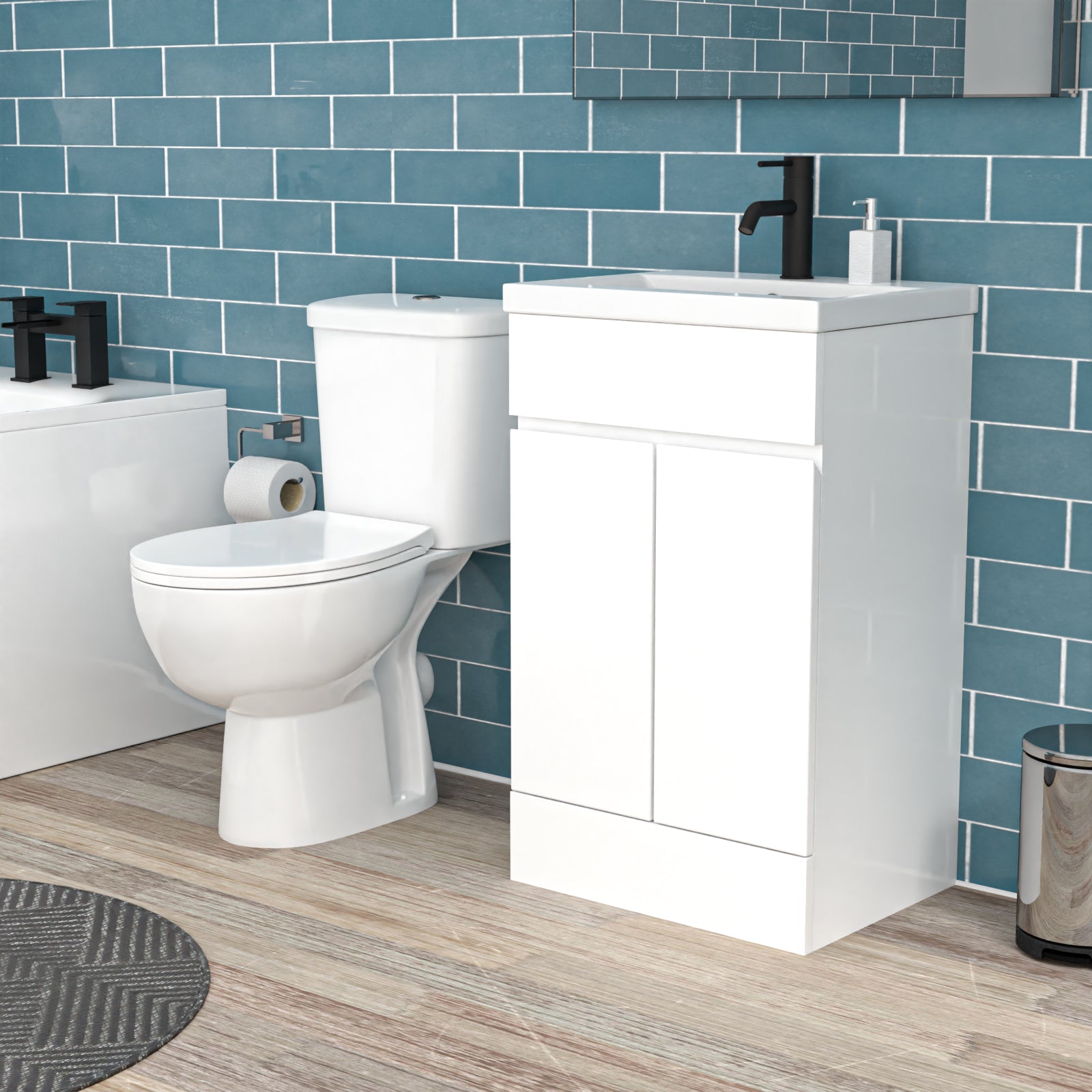 Alaska 1700mm Round Bath,500mm Freestanding Basin Vanity,Close Coupled Toilet