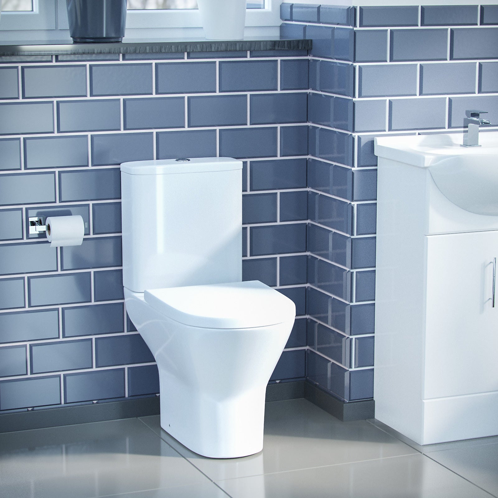 Modern Close Coupled Rimless Round Toilet Ceramic Soft Closing Seat White Oakham