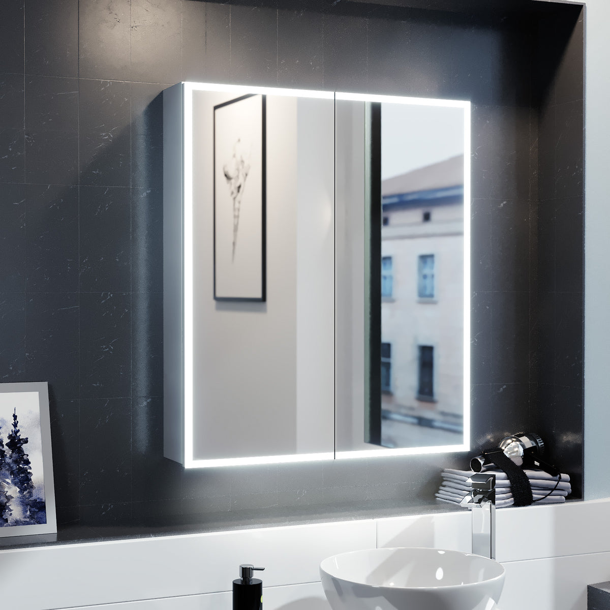 LED 600 x 700mm Mirror Cabinet Storage Wall Mounted Bathroom Cupboard