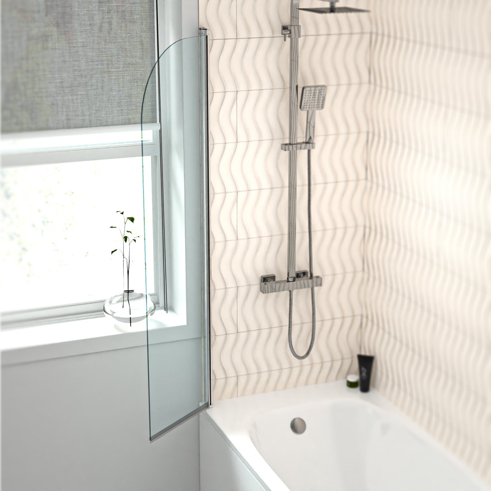 Hinged 400 x 1400mm Bathtub Screen, 5mm Tempered Glass - Aluminium