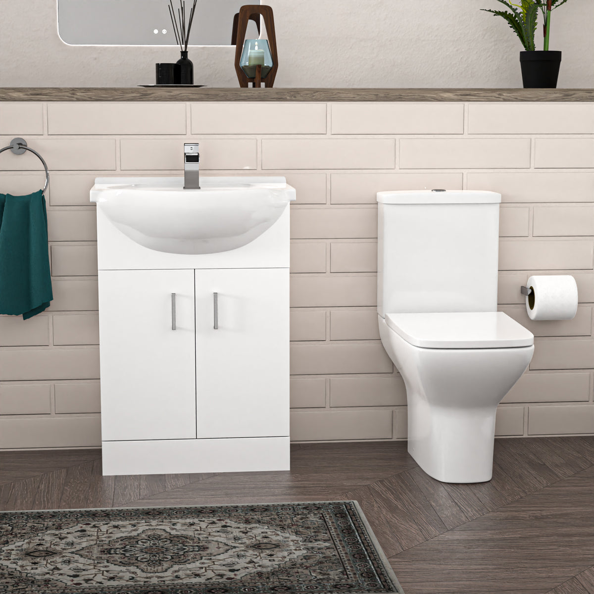 P-Shaped Left Hand Bath Set, Screen, Rimless Toilet, 550mm Freestanding Vanity, Taps & Shower