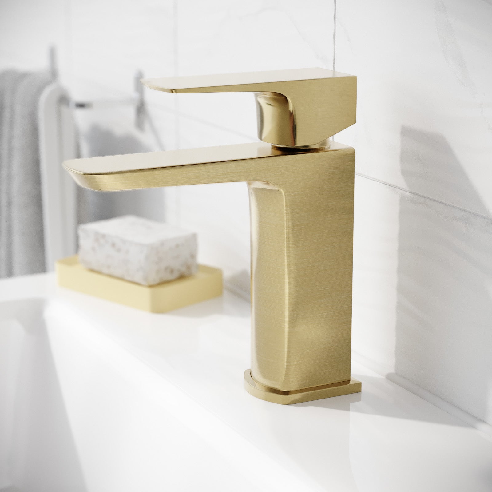 Brushed Brass Basin Mono Mixer Tap & Slotted Waste