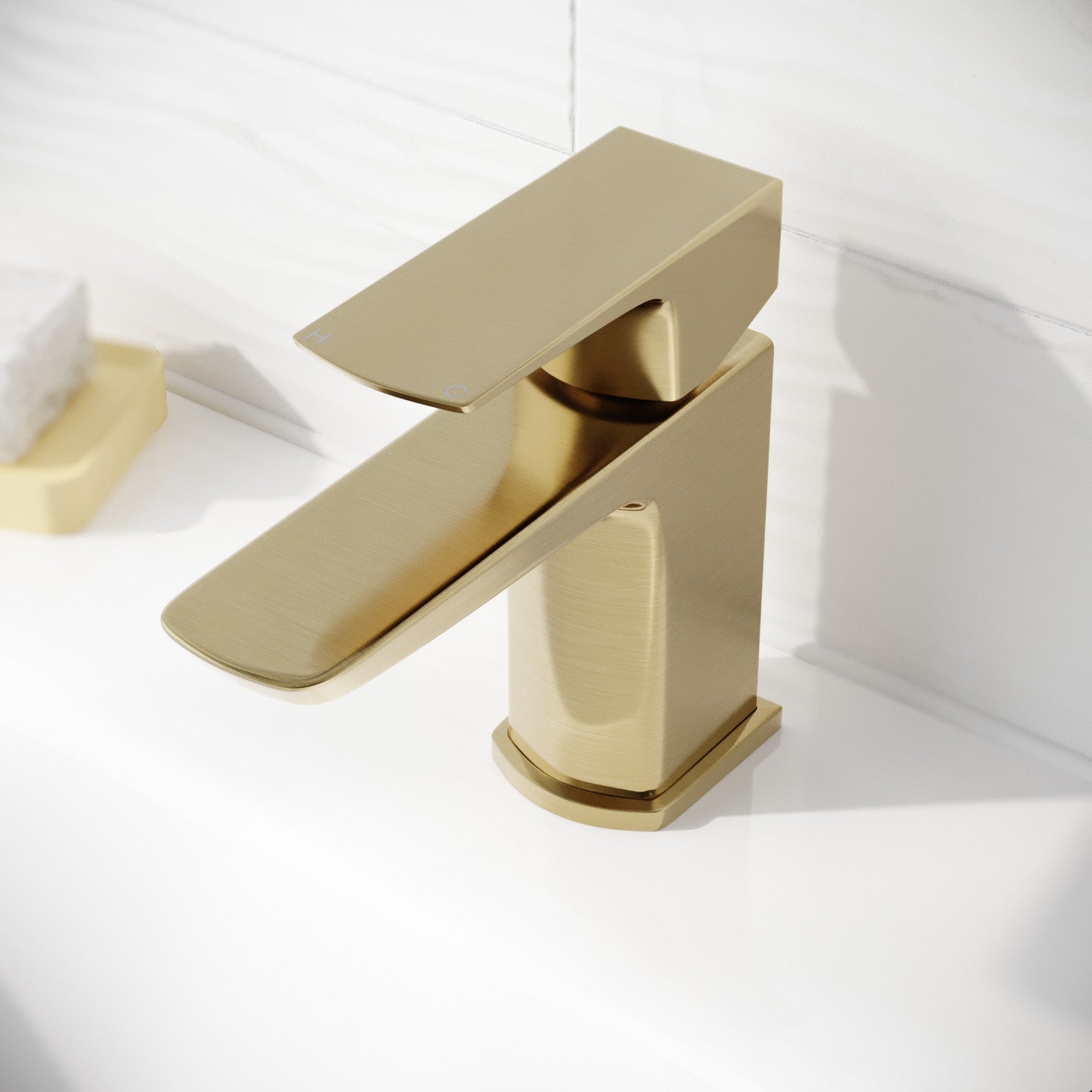 Brushed Brass Bathroom Cloakroom Basin Mono Mixer Tap