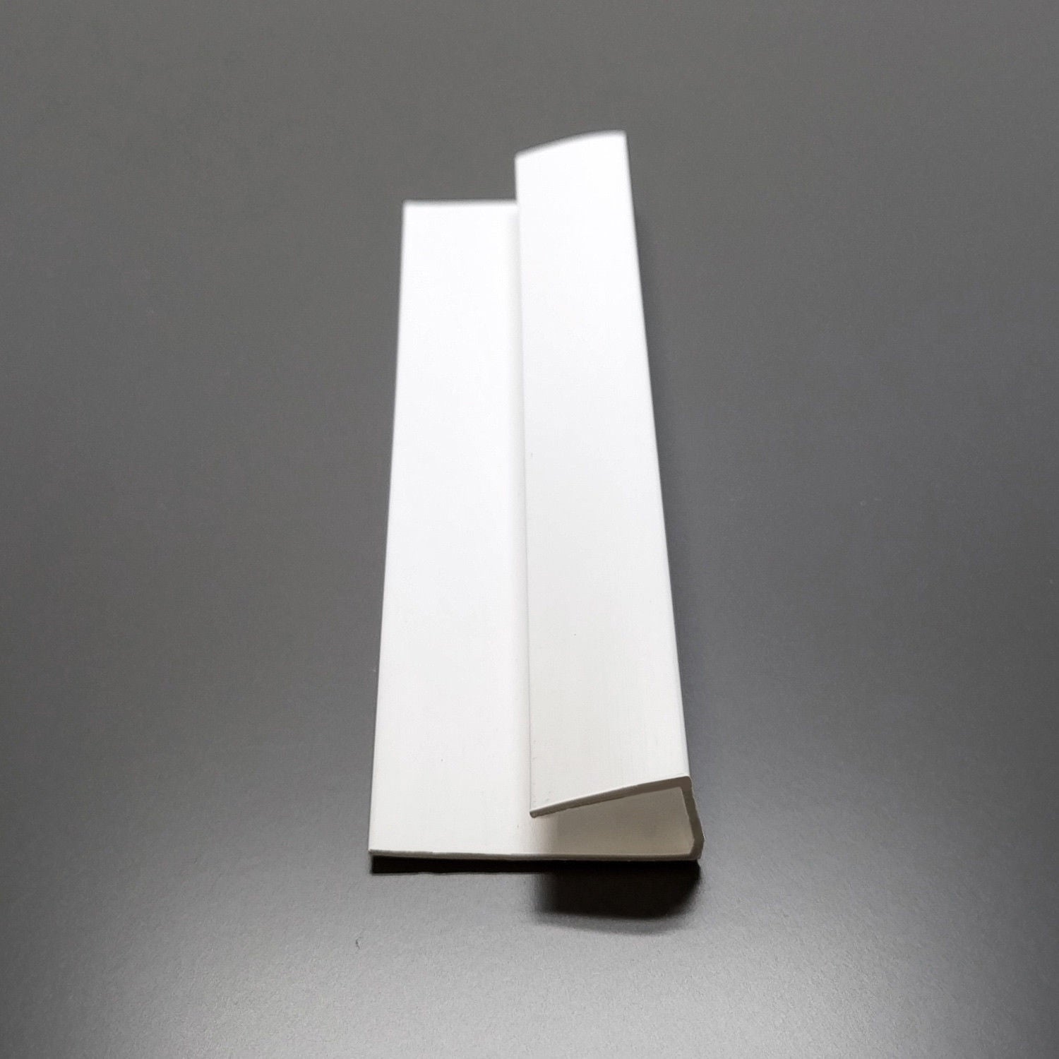 White 2700 mm x 6mm Starter/End Trim Pack of 10 Trims
