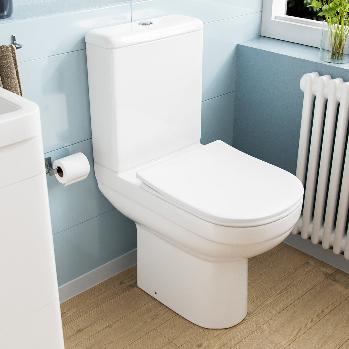 Comfort Height Close Coupled Toilet Pan Cistern and Soft Close Seat