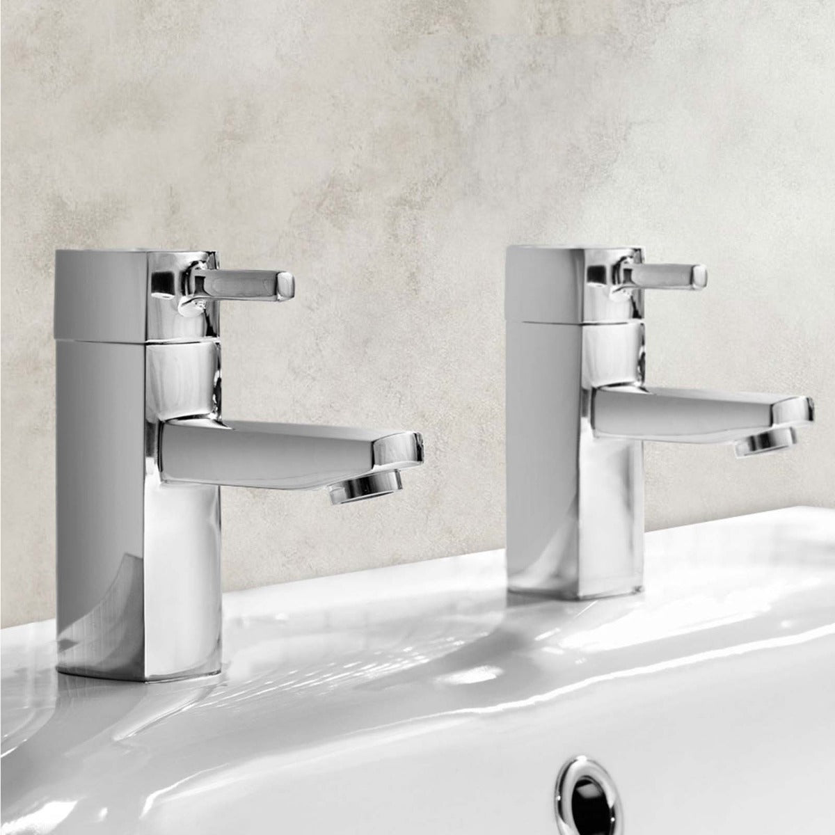 Newport Square Bathroom Basin Hot & Cold Tap & Waste Chrome