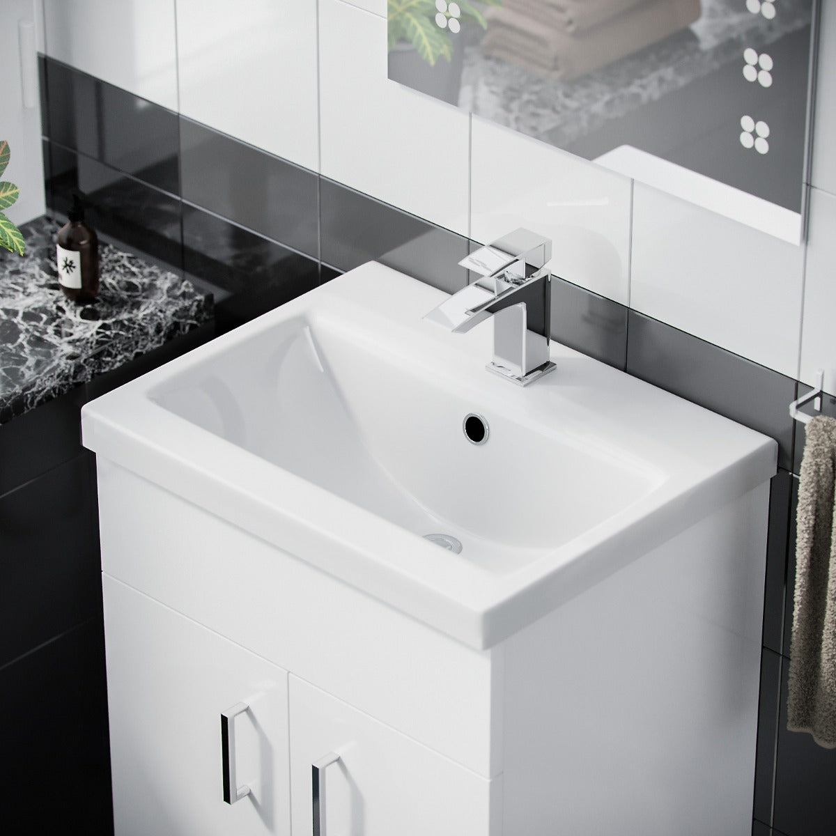 Nanuya 500mm Floorstanding Vanity Unit And Rimless Close Coupled Toilet White