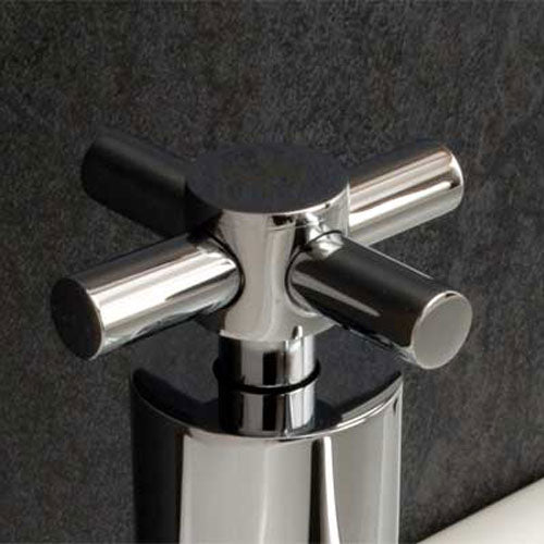 Indigo Twin Hot and Cold Twin Bath Taps Chrome