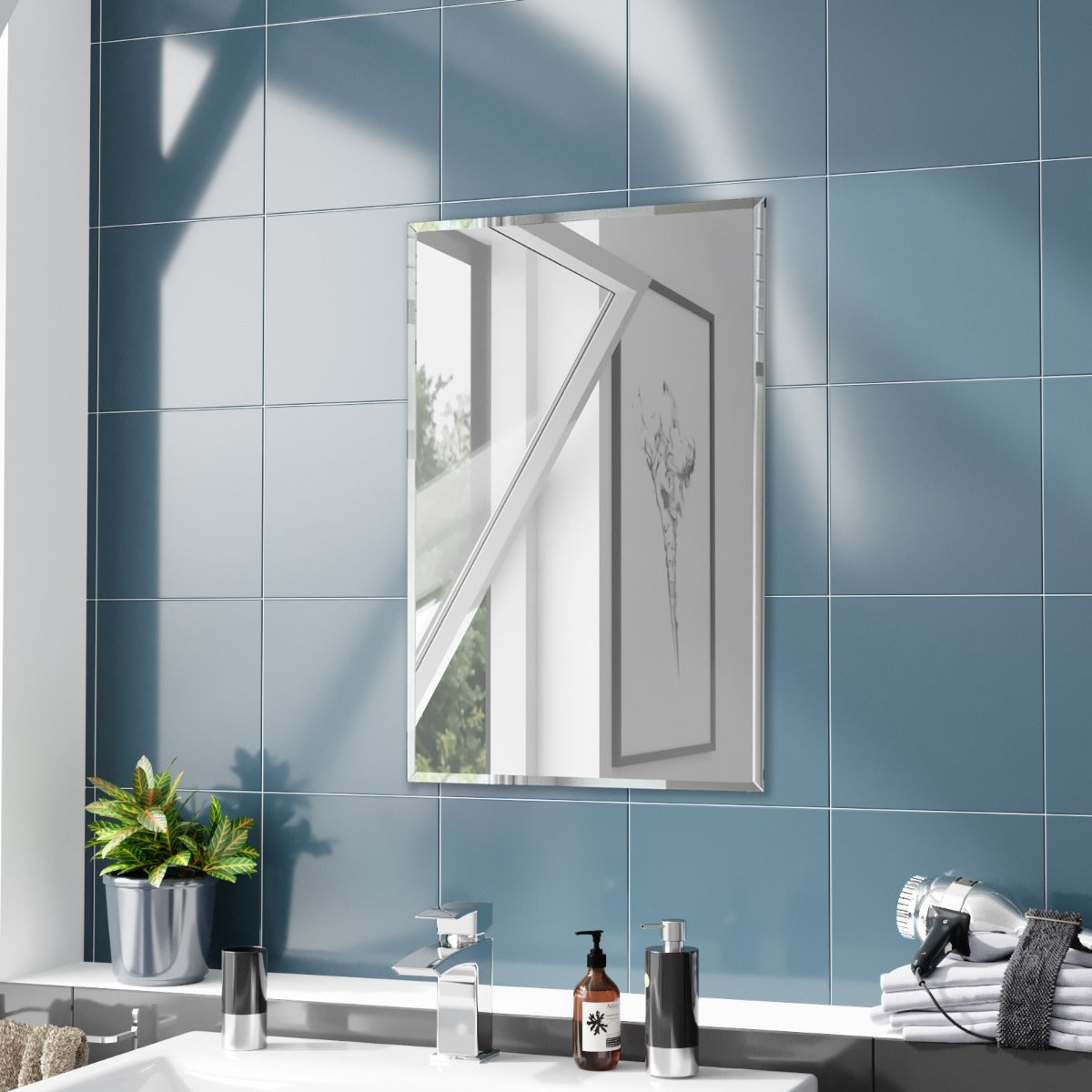 Bowen 450 x 300 Straight Corner Mirror