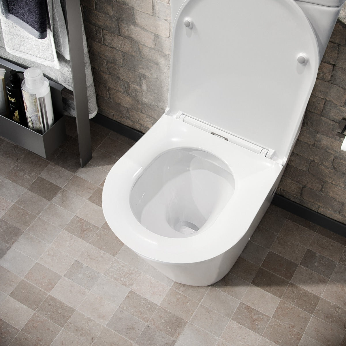 Bella Round Close Coupled Cistern, Pan and Seat