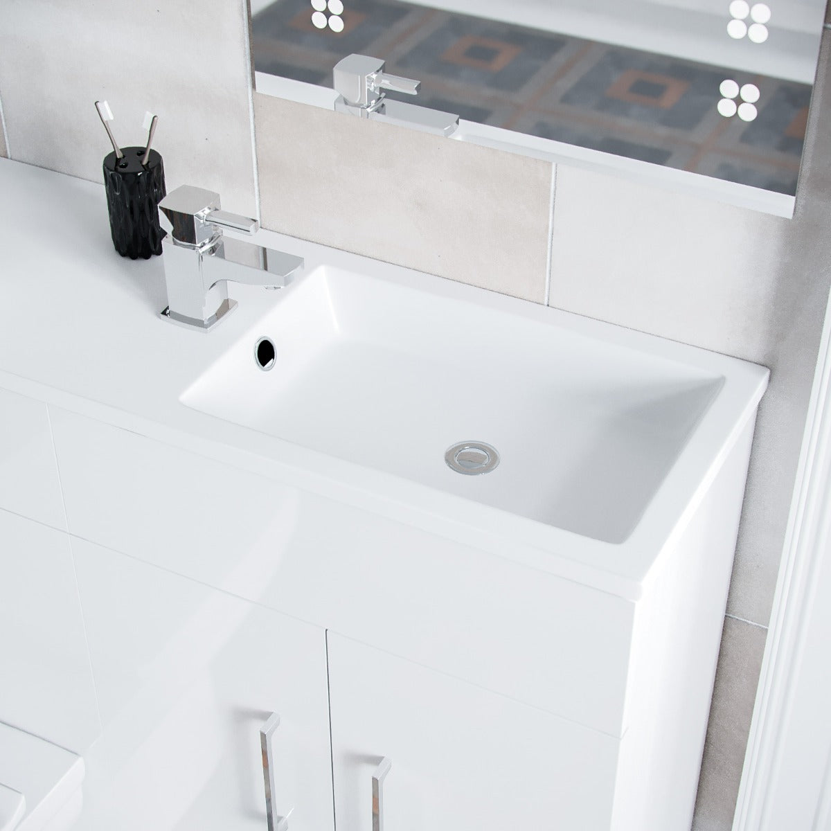 James 1000mm Slimline Floorstanding Vanity Basin and Welbourne White Back To Wall Modern Toilet White